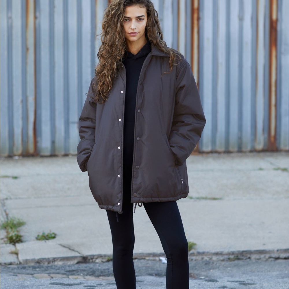NWOT - Aritzia TNA Coaches Jacket - 💚 - Picture 1 of 7